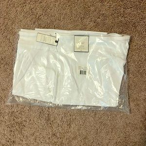 NWT Dana Buchman White Capris